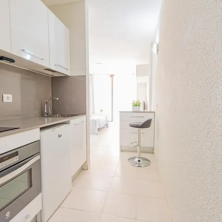 Apartment Paradise Court *